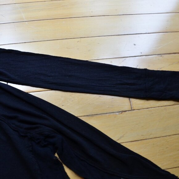 We The Free Women's XS Linen Blend Lace Trimmed Black Top Tee - Picture 4 of 14